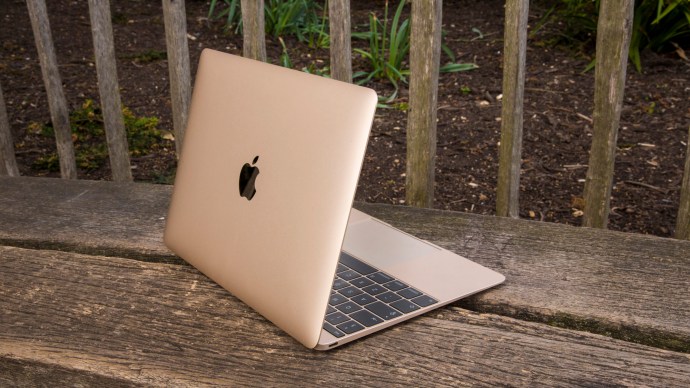 Apple MacBook (2016) பின்புறம்