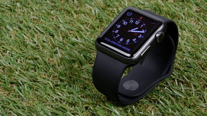 Revisión de Apple Watch: vista de tres cuartos
